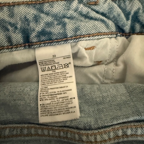 Old Navy, Mid-Rise Ripped Wide-Leg Jeans for Women, Tilly - Picture 6 of 9